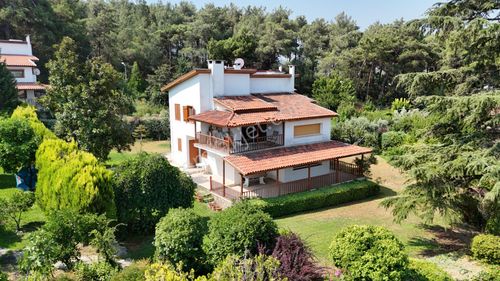Konut-Villa