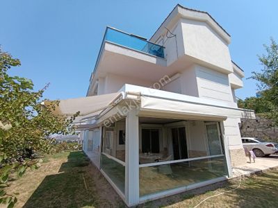 Konut-Villa