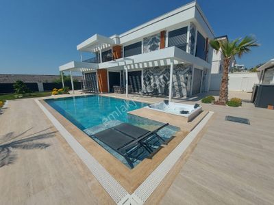 Konut-Villa