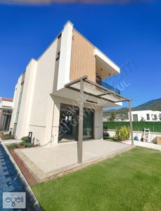 Konut-Villa