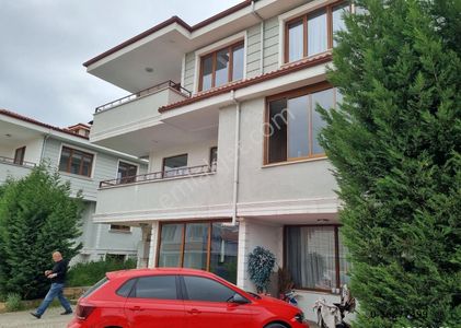 Konut-Villa