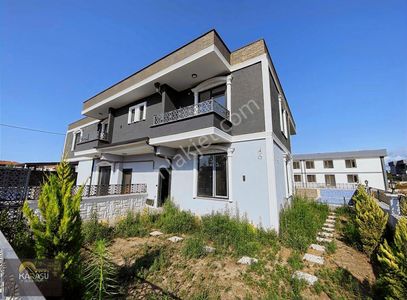 Konut-Villa