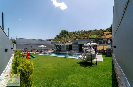 Konut-Villa