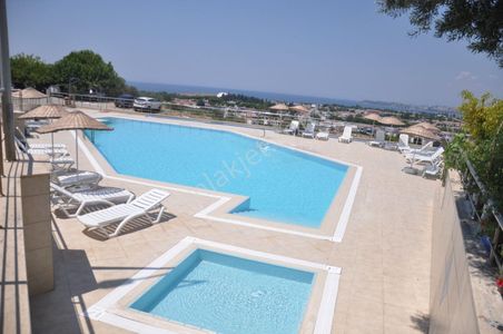 Konut-Villa