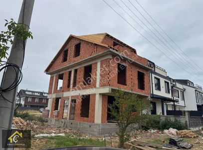 Konut-Villa