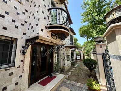 Konut-Villa