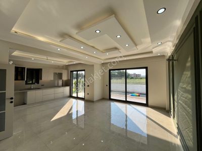 Konut-Villa