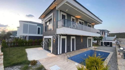 Konut-Villa
