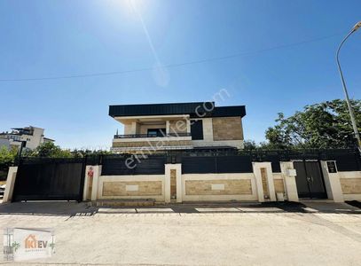 Konut-Villa
