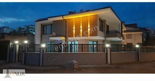 Konut-Villa