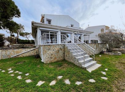 Konut-Villa
