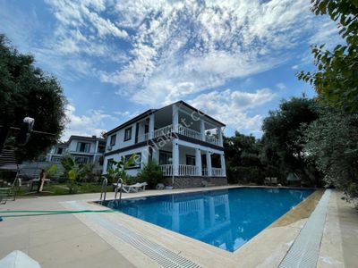 Konut-Villa