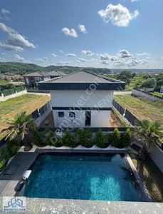 Konut-Villa