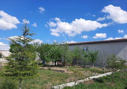 Konut-Köy Evi