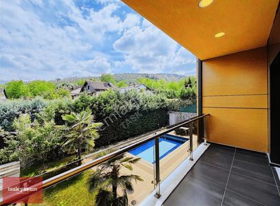 Konut-Villa