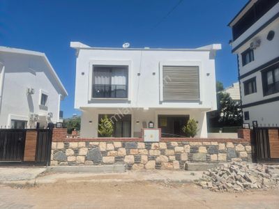 Konut-Villa