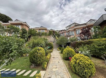 Konut-Villa
