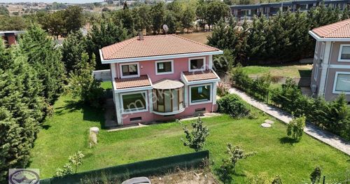 Konut-Villa