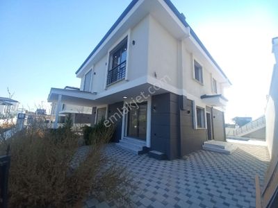 Konut-Villa