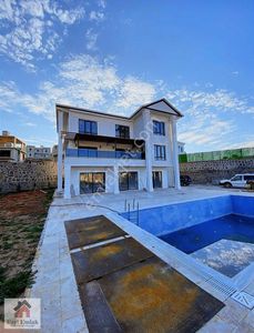 Konut-Villa