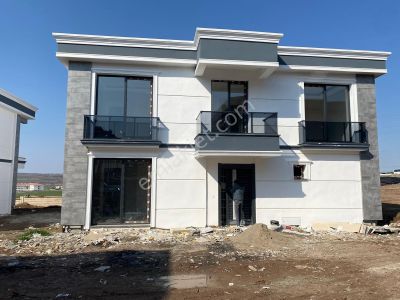Konut-Villa