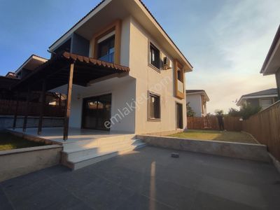 Konut-Villa