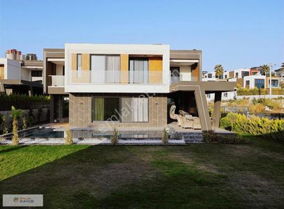 Konut-Villa