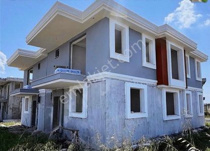 Konut-Villa