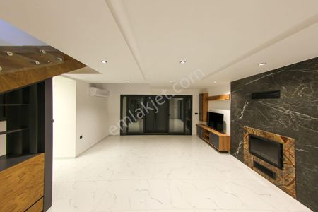 Konut-Villa