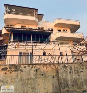Konut-Villa