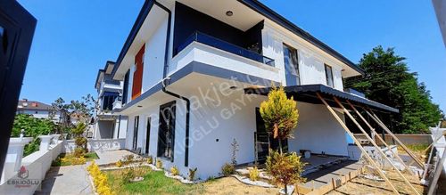 Konut-Villa