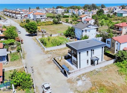 Konut-Villa