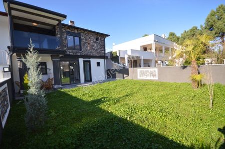 Konut-Villa