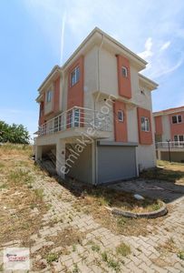 Konut-Villa