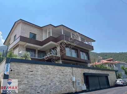Konut-Villa