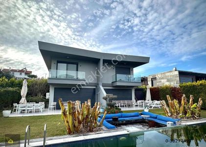Konut-Villa