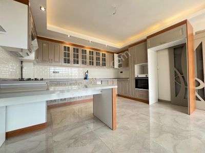 Konut-Villa