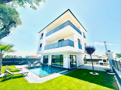 Konut-Villa