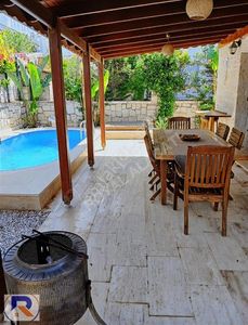 Konut-Villa