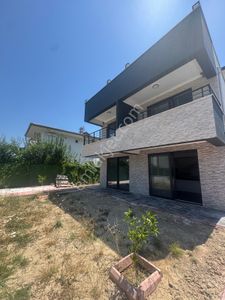 Konut-Villa