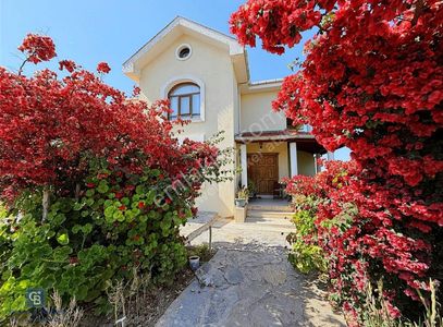 Konut-Villa