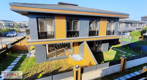 Konut-Villa