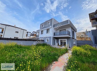 Konut-Villa