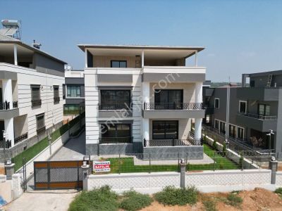Konut-Villa