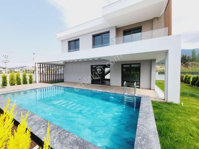 Konut-Villa