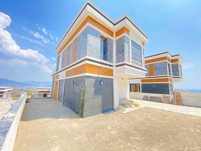 Konut-Villa