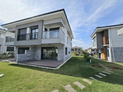 Konut-Villa