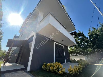 Konut-Villa