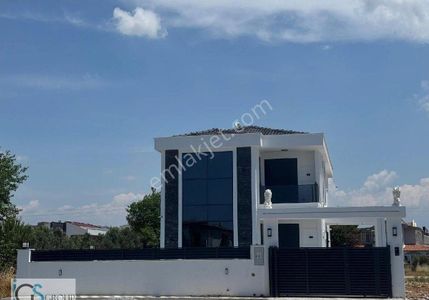 Konut-Villa