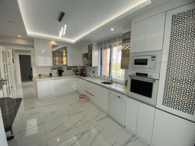 Konut-Villa